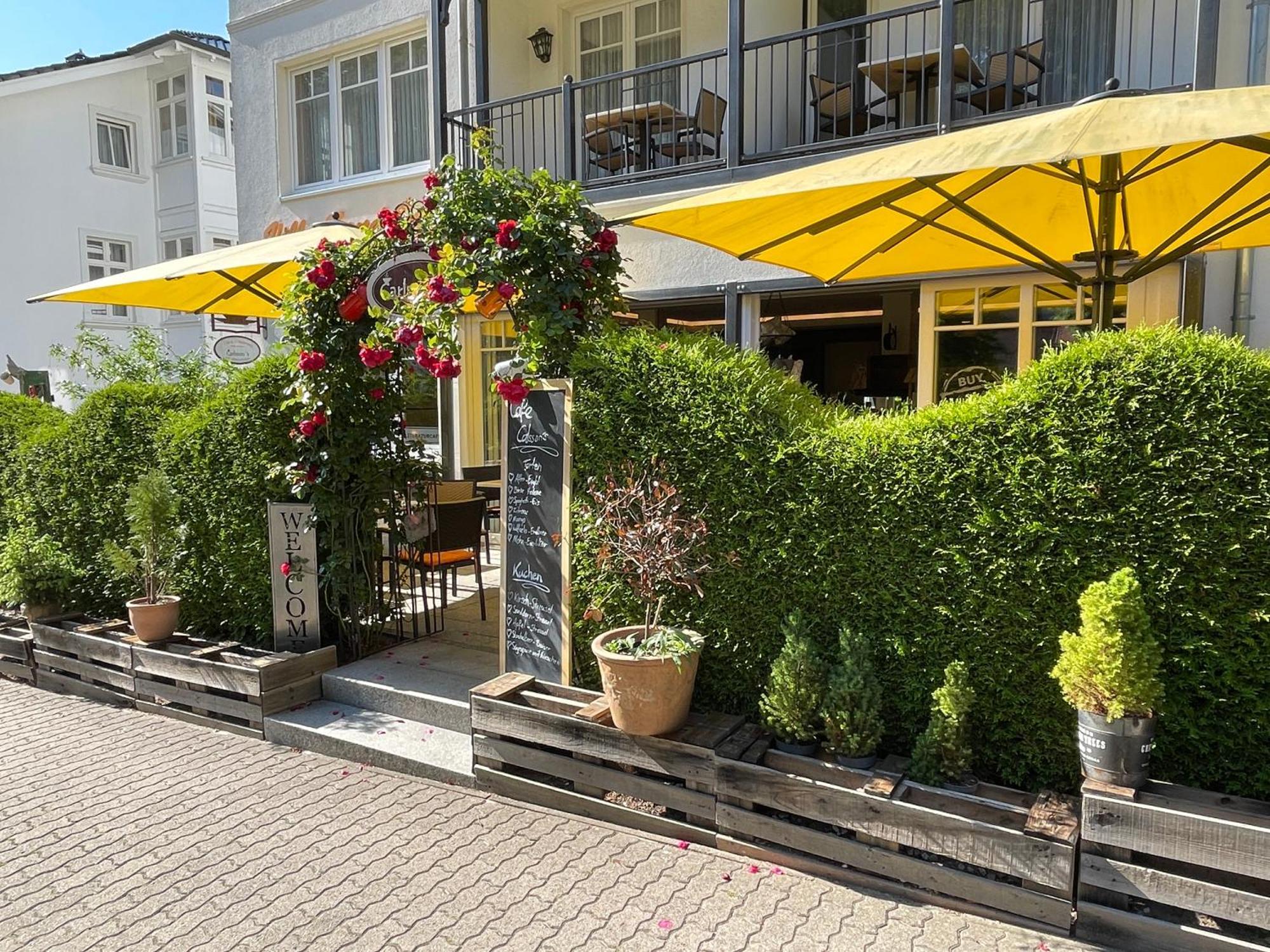 Pension Sanddorn Mit Cafe Carlssons Остзебад Бинц Екстериор снимка