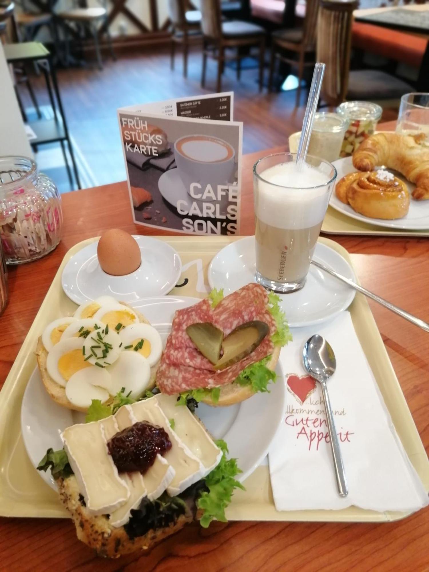 Pension Sanddorn Mit Cafe Carlssons Остзебад Бинц Екстериор снимка