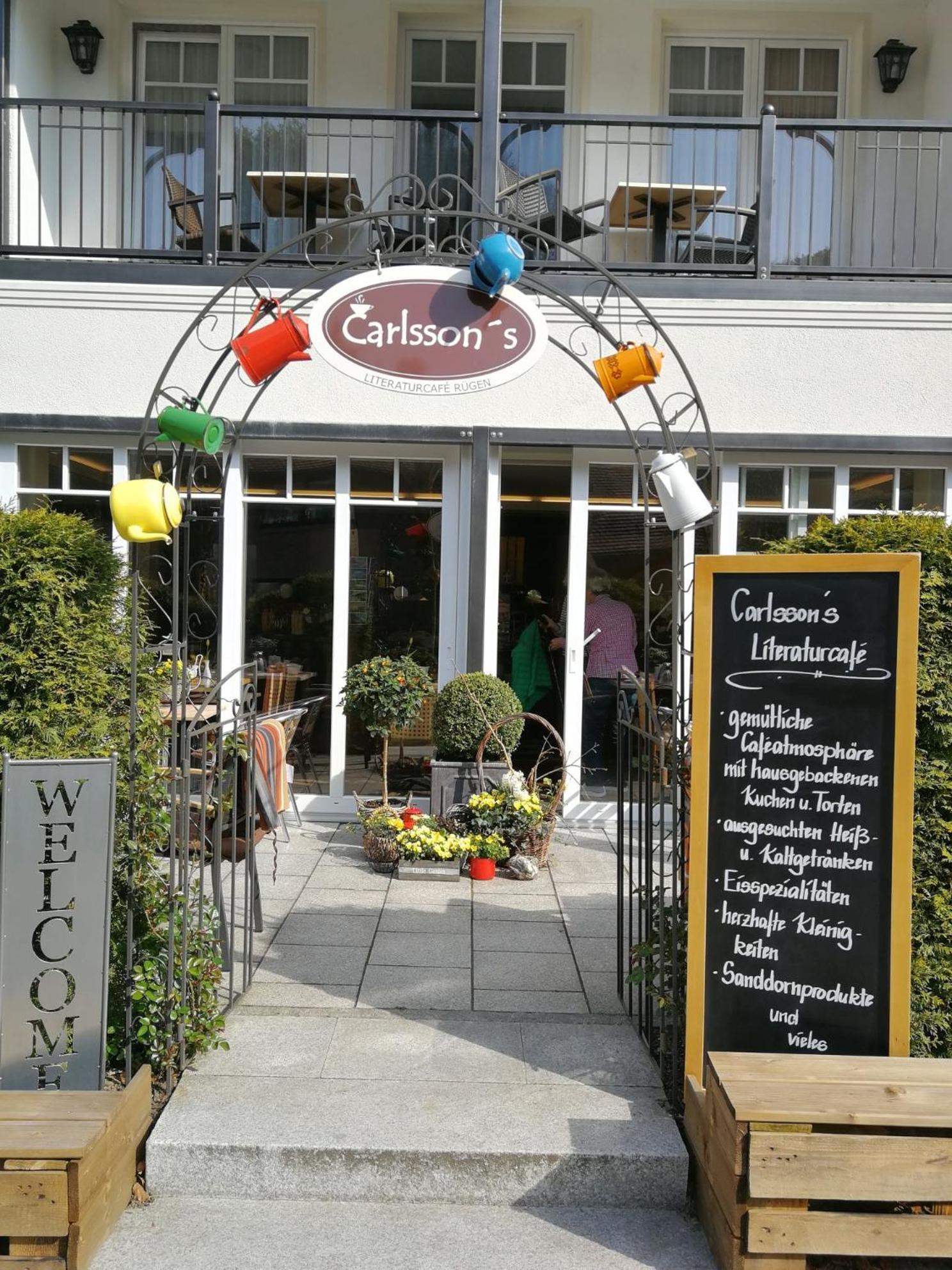 Pension Sanddorn Mit Cafe Carlssons Остзебад Бинц Екстериор снимка