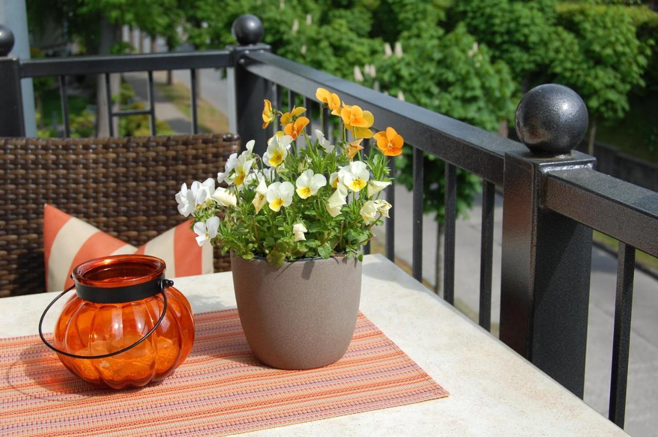 Pension Sanddorn Mit Cafe Carlssons Остзебад Бинц Екстериор снимка